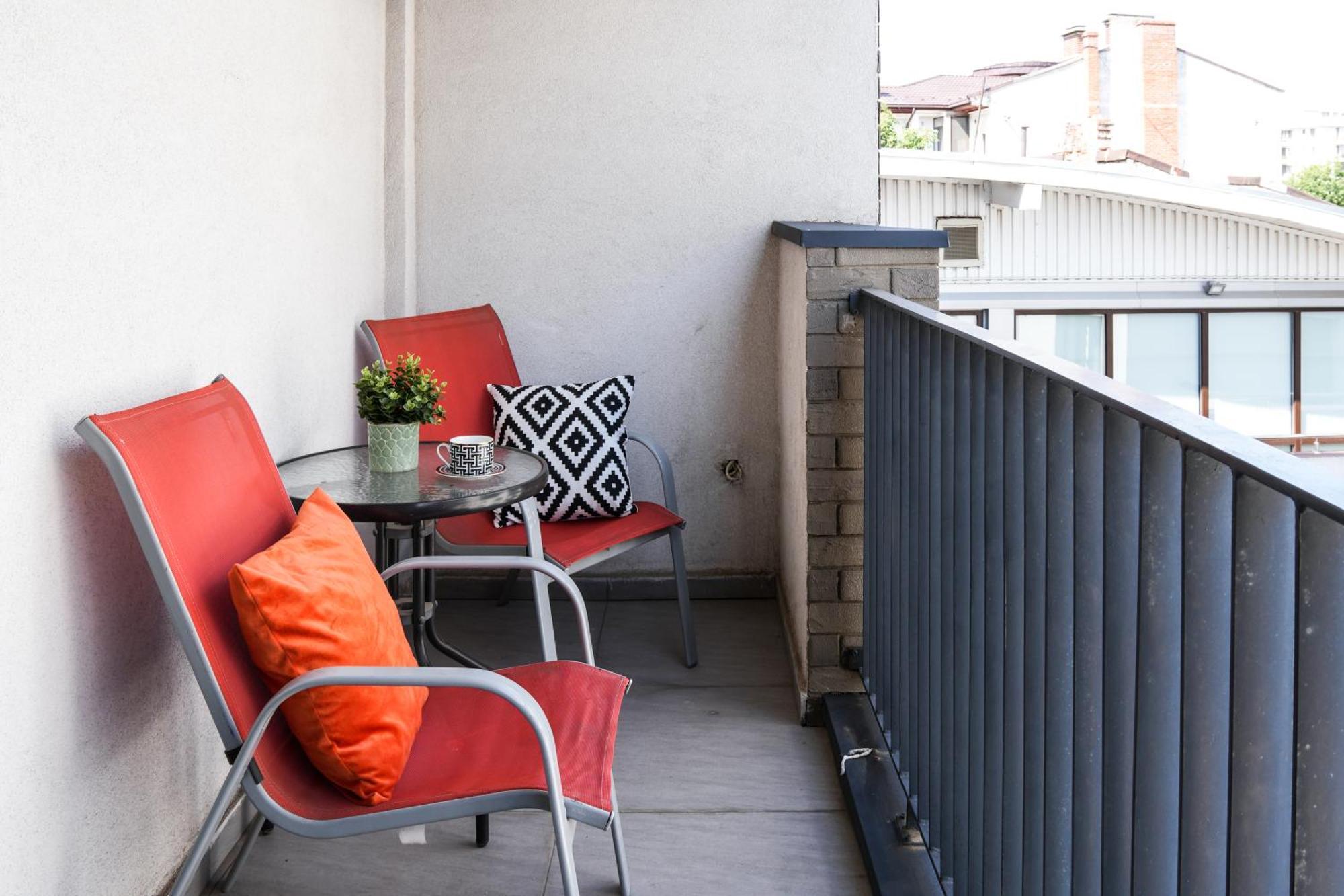 Maria - Modern Apartment With Parking And Workspace Bucharest Luaran gambar