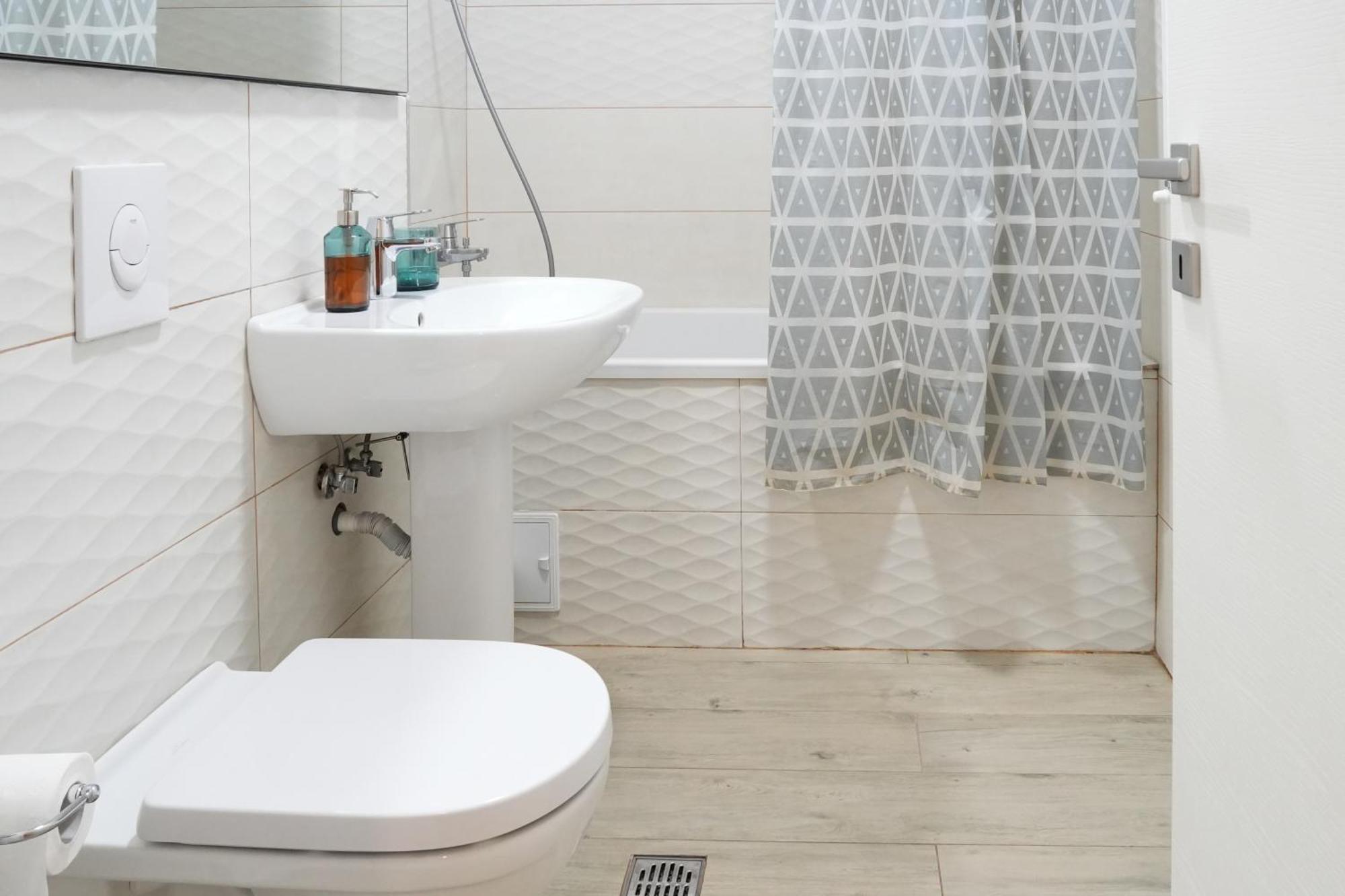 Maria - Modern Apartment With Parking And Workspace Bucharest Luaran gambar